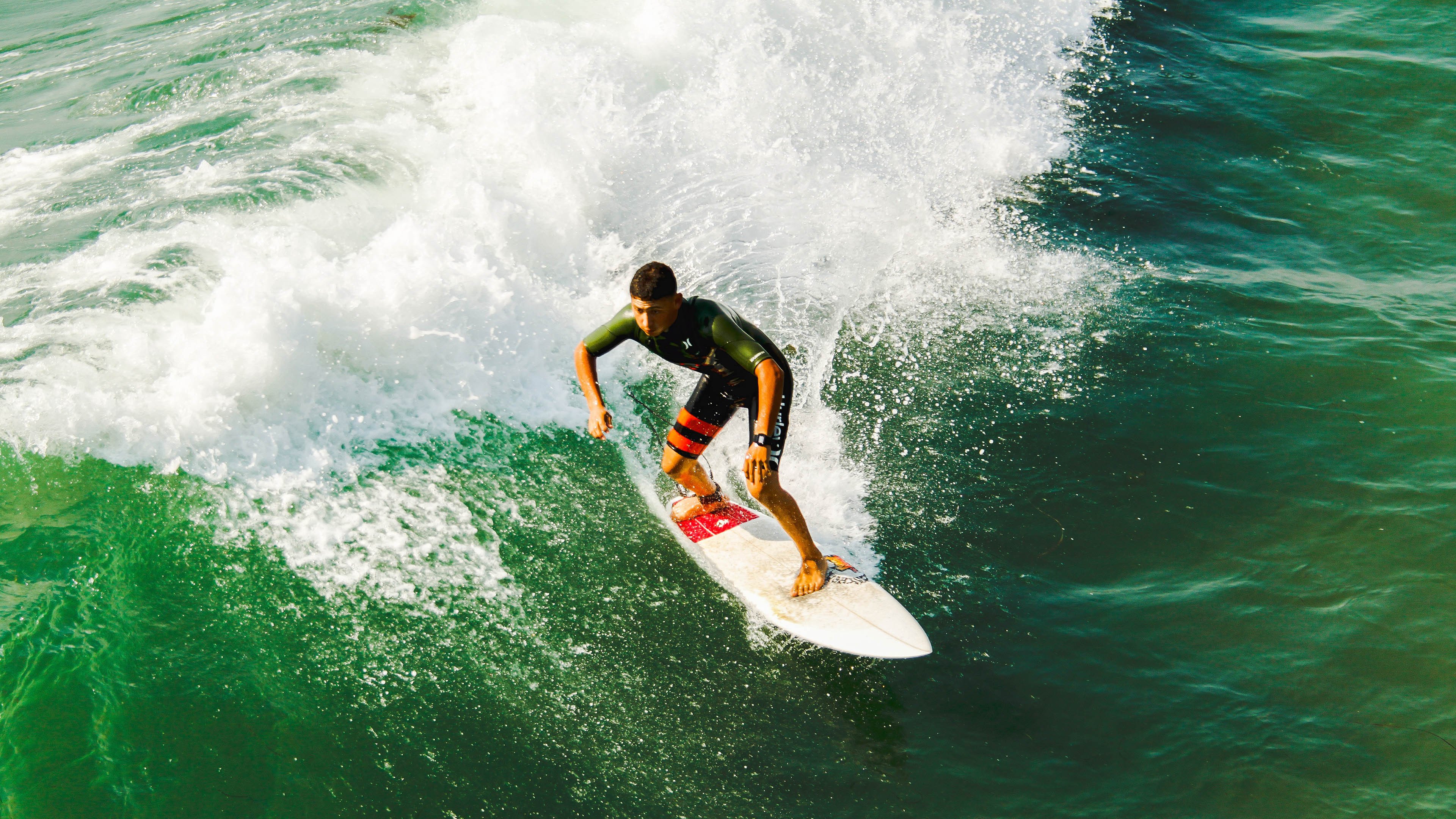 乐鱼体育平台app下载-富力胜鲁能，中超积分榜现新局面，富力和鲁能比赛的结果比分是多少