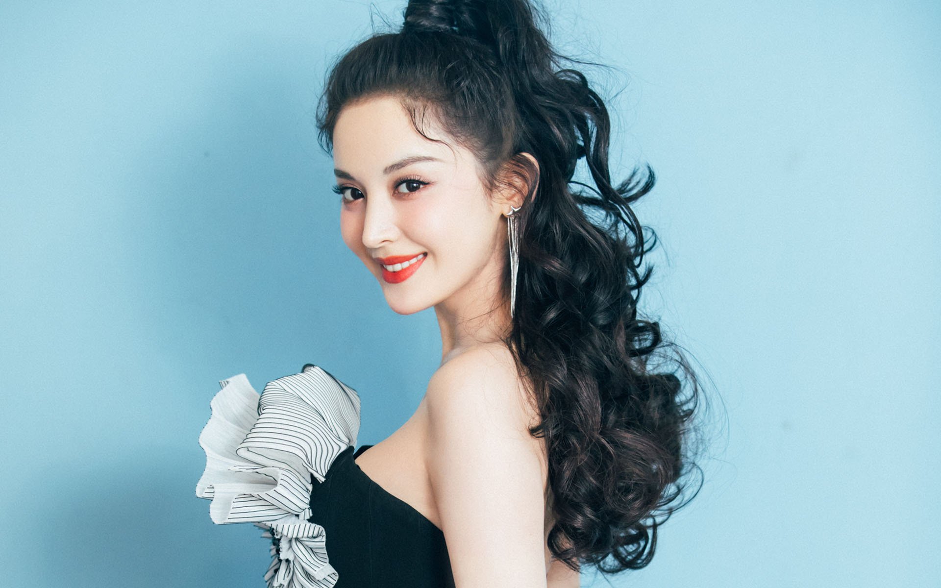 美国队未来潜力：如何通过更高效的训练方法突破自我，美国队长训练计划