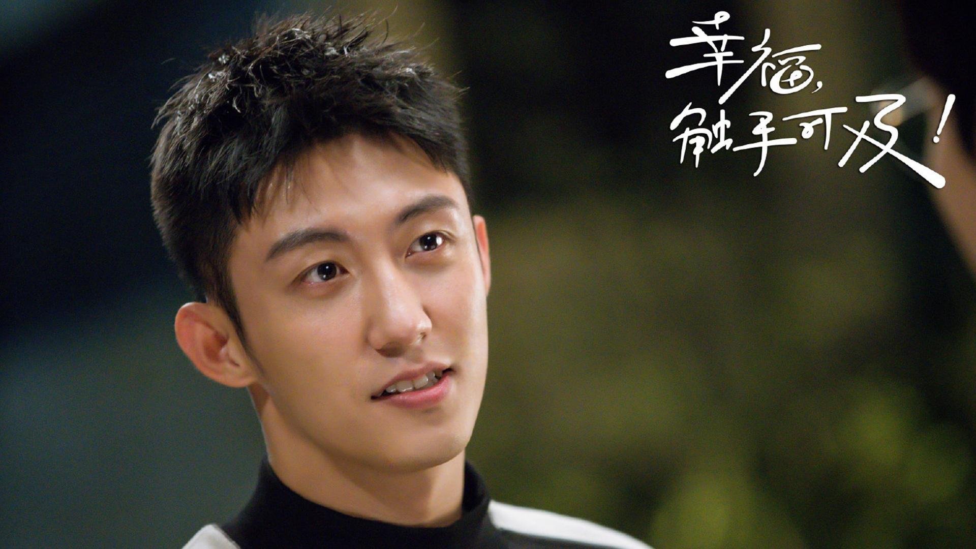 骑士队长生日聚会全队出席场面温馨，骑士队出场仪式